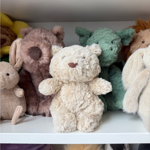 Jellycat Other - NWT Jellycat Bartholomew Junior